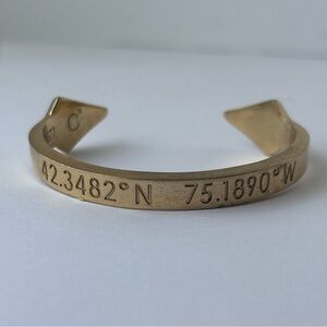 Coordinates Collection Legend Cuff Bracelet NY 22K Gold Plated Serial 43302 25g